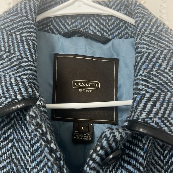 Coach Jacket - Picture 2 of 4